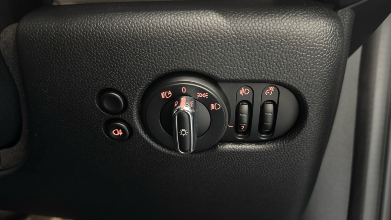 MINI Cooper 2.0 S Exclusive 3dr Auto Petrol Hatchback